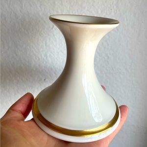 24 k gold Lenox house decor candle holder gold and beige